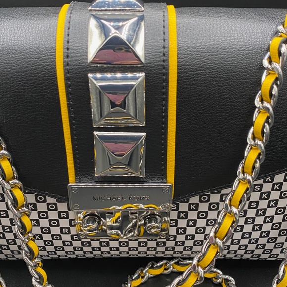 Michael Kors Rose MD Flap New York City Taxi Collection - Picture 4 of 6